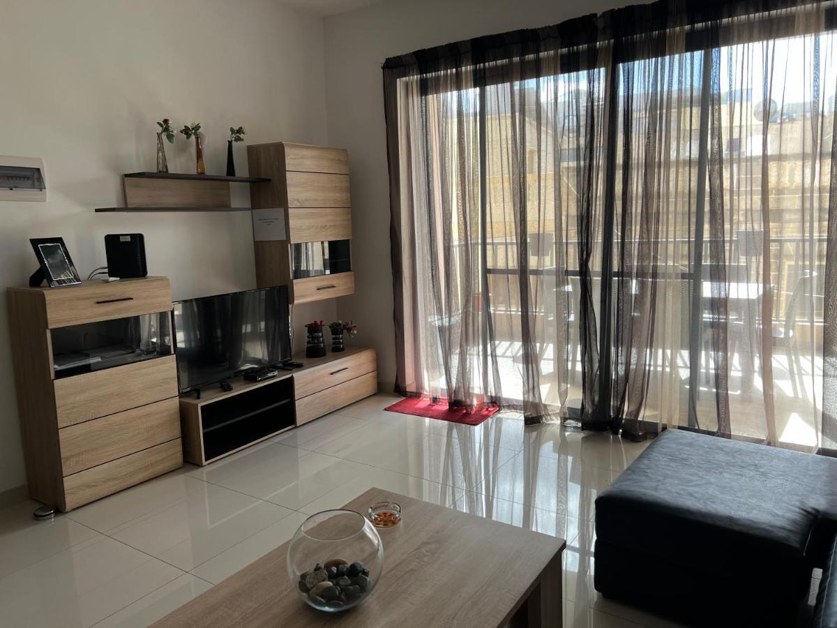 Apartament Claire'S Court Marsaxlokk Zewnętrze zdjęcie